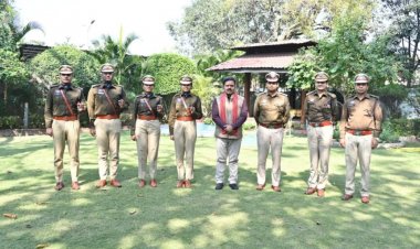 CG : उप मुख्यमंत्री विजय शर्मा मिले प्रशिक्षु IPS अधिकारी, कानून-व्यवस्था पर हुई चर्चा