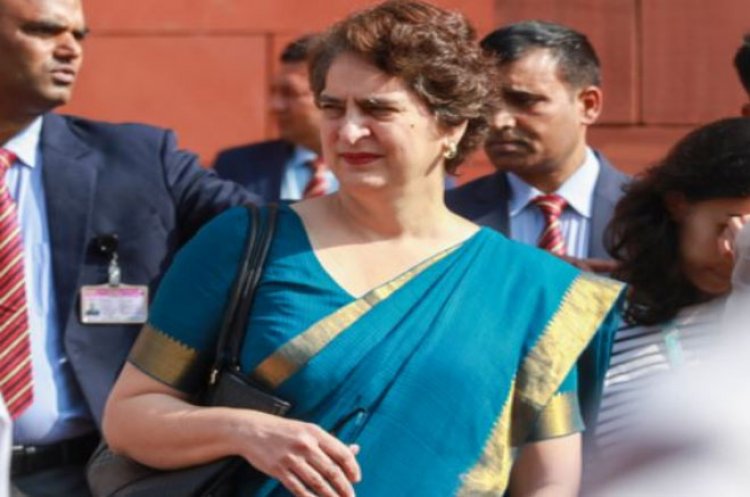 साइबर सुरक्षा जरुरी, लेकिन इसके बहाने नागरिकों के फोन की निगरानी गलत : प्रियंका गांधी