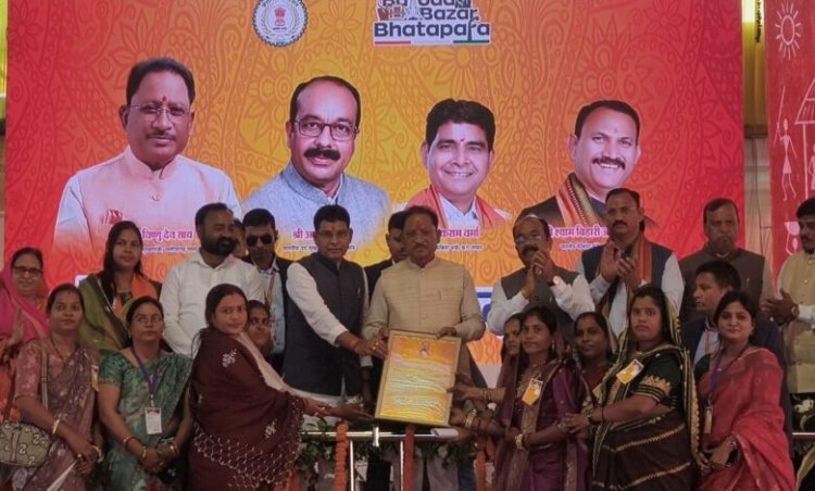 सुहेला में मुख्यमंत्री ने कार्यक्रम में दिखाई विकास की झलक: पीएम आवास योजना के 10 हितग्राहियों को आवास की चाबियाँ सौंपी….