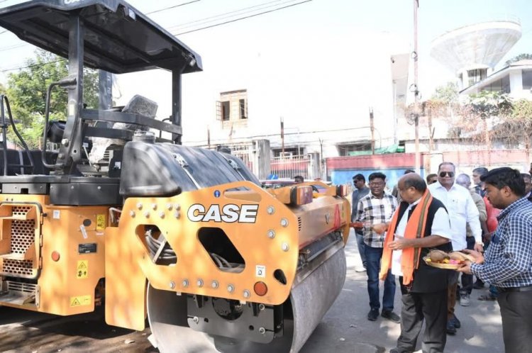 उत्तर विधानसभा में विकास की नई रफ़्तार—विधायक पुरंदर मिश्रा ने किया 2.90 करोड़ की BT रोड का भूमिपूजन