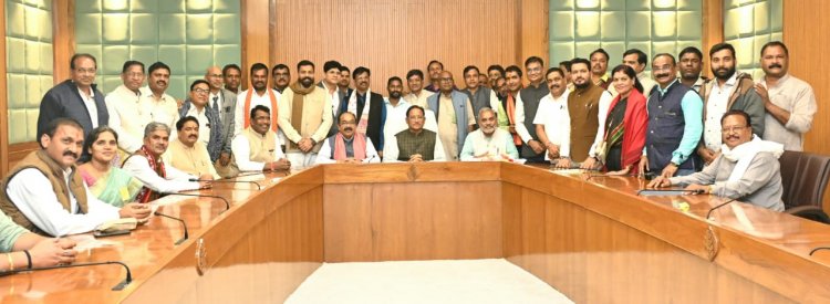 : मुख्यमंत्री श्री साय से साहू समाज के प्रतिनिधिमंडल ने की सौजन्य मुलाकात