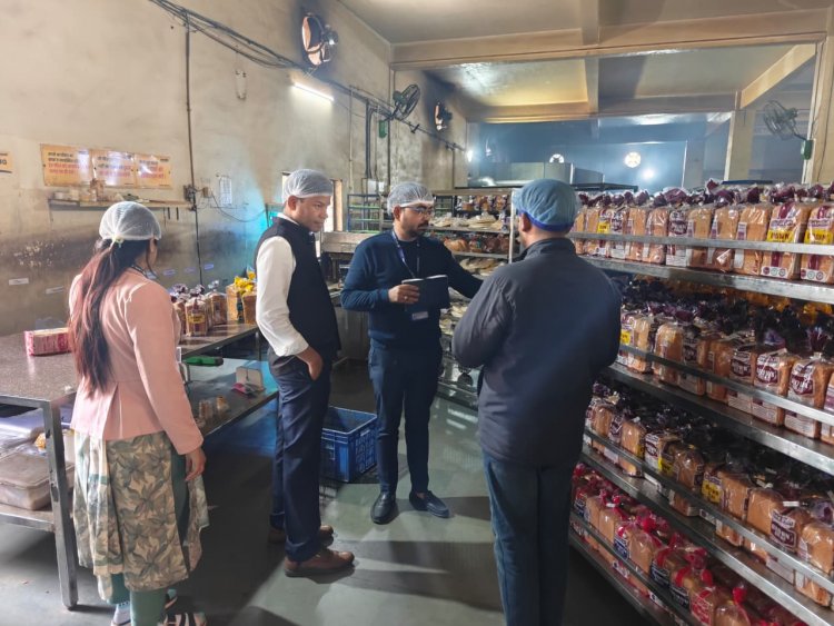 खाद्य सामग्रियों की गुणवत्ता सुनिश्चित करने लगातार औचक जांच जारी