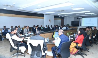 गृह विभाग के बजट निर्माण हेतु उपमुख्यमंत्री  विजय शर्मा की अध्यक्षता में बैठक का हुआ आयोजन