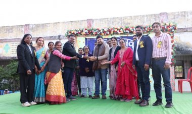 विधायक अनुज शर्मा ने पथरी माध्यमिक शाला के वार्षिकोत्सव में की शिरकत; विद्यार्थियों को दी उज्ज्वल भविष्य की शुभकामनाएं