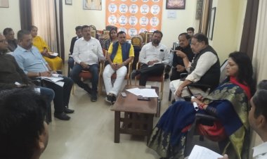 विकास कार्याें को समय सीमा में पूर्ण करें - विधायक सुनील सोनी