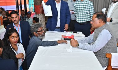 60 वर्षीय अविवाहित श्रमिक  हनुमंत राव का नहीं बना था राशन कार्ड