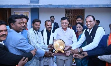 कैबिनेट मंत्री देवांगन धीवर समाज के नववर्ष एवं पारिवारिक मिलन समारोह में हुए शामिल