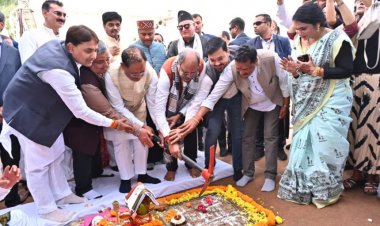 फिल्म निर्माण के क्षेत्र में छत्तीसगढ़ को मिलेगी पहचान, सीएम साय और सांसद अग्रवाल ने 150 करोड़ से बनने वाले चित्रोत्पला फिल्म सिटी का किया भूमि पूजन