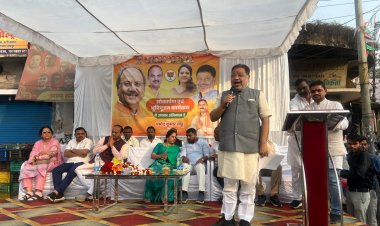 महापौर मीनल चौबे और सभापति सूर्यकान्त राठौड़ नगर निगम रायपुर से पहल कर सर्वशिक्षा अभियान के तहत निगम क्षेत्र में बच्चों हेतु मॉडल स्कूल बनवाने कार्य करें- दक्षिण विधायक सुनील सोनी का सुझाव