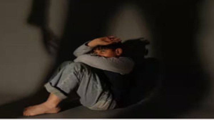 CG – 5 साल के बच्चे से हैवानियत : अकेला देख युवक ने किया अननेचुरल सेक्स, फिर जो हुआ….