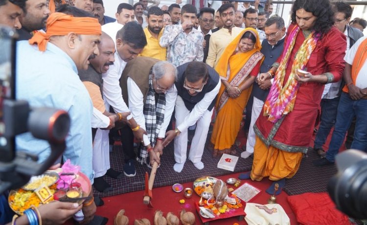 विकास ही भाजपा सरकार का मूल मंत्र है- सांसद बृजमोहन ने राजधानी में  10 करोड़ रूपए के विकास कार्यों का किया भूमिपूजन