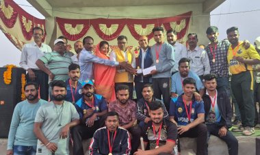 टेनीस बॉल क्रिकेट प्रतियोगिता ने गांव में खेल भावना को दिया नया आयाम : डीपेंद्र साहू