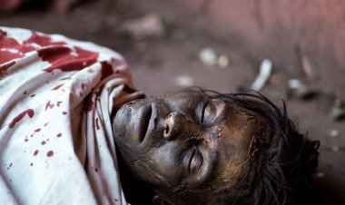 हत्या या आत्महत्या? बाथरूम से उठी आग की लपटें और फिर मिली महिला की जली हुई लाश, सुसाइड नोट बरामद