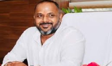 वित्त मंत्री ओ पी, आमजनों को पहना दिये टोपी-सुशील सन्नी अग्रवाल