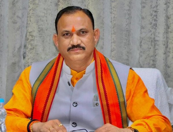 स्वास्थ्य क्षेत्र को बजट में मिली प्राथमिकता पर स्वास्थ्य मंत्री ने मुख्यमंत्री एवं वित्त मंत्री का जताया आभार