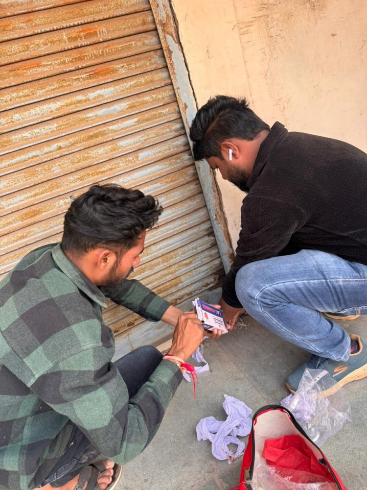 नगर निगम जोन 10 राजस्व विभाग ने बकाया अदा नहीं करने पर 5 बड़े बकायेदारो के व्यवसायिक परिसरो में सीलबंदी की कार्यवाही की 