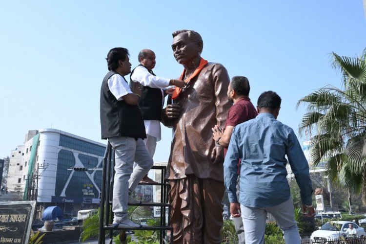 विधायक पुरंदर मिश्रा ने पं. दीनदयाल उपाध्याय की 58वीं पुण्यतिथि पर अर्पित किए श्रद्धासुमन