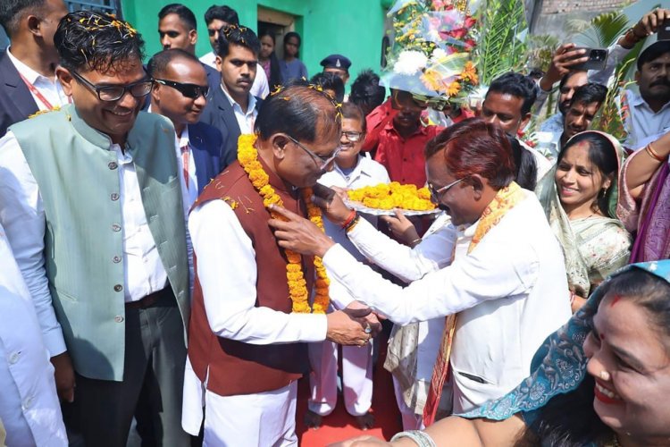 नगरीय निकायों में ऐतिहासिक जनादेश का एक वर्ष: सुशासन, पारदर्शिता और विकास पर जनता की मुहर — मुख्यमंत्री विष्णु देव साय