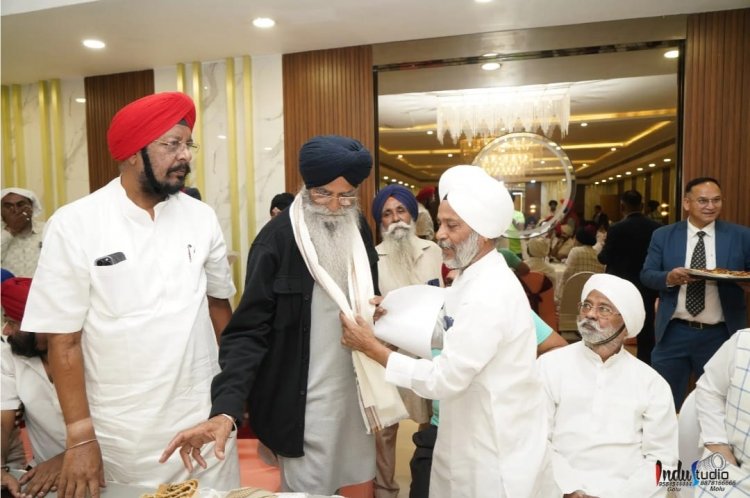 SGPC अध्यक्ष सरदार हरजिंदर सिंह धामी का छत्तीसगढ़ सिक्ख समाज ने किया सम्मान - सौंपा ज्ञापन