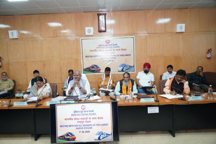 छत्तीसगढ़ को मिलेगी विश्वस्तरीय रेल कनेक्टिविटी, रायपुर–दिल्ली स्लीपर वंदे भारत सहित कई नई ट्रेनों का प्रस्ताव : बृजमोहन अग्रवाल