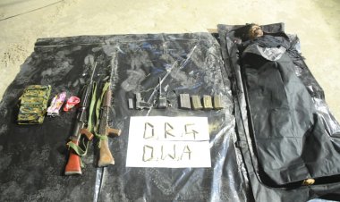 दंतेवाड़ा-बीजापुर बॉर्डर पर मुठभेड़: 5 लाख का इनामी नक्सली राजेश पुनेम ढेर, SLR-INSAS समेत भारी हथियार बरामद