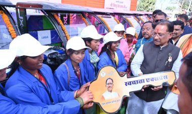 समूह की चार स्वच्छता सखियों ने बदल दी ग्राम पंचायत की तस्वीर