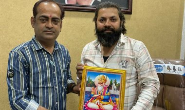 हर घर झूलेलाल अभियान की शुरुआतइस वर्ष भी समाज के नागरिकों को भगवान श्री झूलेलाल जी के फोटोफ्रेम का निशुल्क वितरण किया जाएगा-मोनू आहूजा