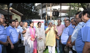 मेहनत और लगन की मिसाल बनी रायपुर की बेटी: विधायक पुरंदर मिश्रा ने यूपीएससी में 35वीं रैंक पाने वाली वैभवी अग्रवाल को किया सम्मानित