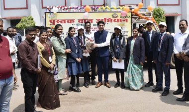 बस्तर में शुरू हुआ पुस्तक दान अभियान