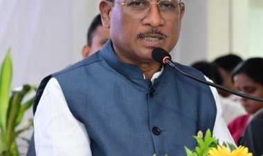 बिलासा देवी केवट एयरपोर्ट से रात्रि उड़ान सेवा का शुभारंभ,मुख्यमंत्री विष्णुदेव साय ने भरी पहली नाइट फ्लाइट