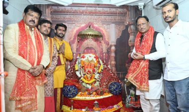 मुख्यमंत्री  विष्णुदेव साय ने चंदखुरी में माता कौशल्या एवं भगवान श्रीराम के किए दर्शन: प्रदेश की सुख-समृद्धि की कामना की