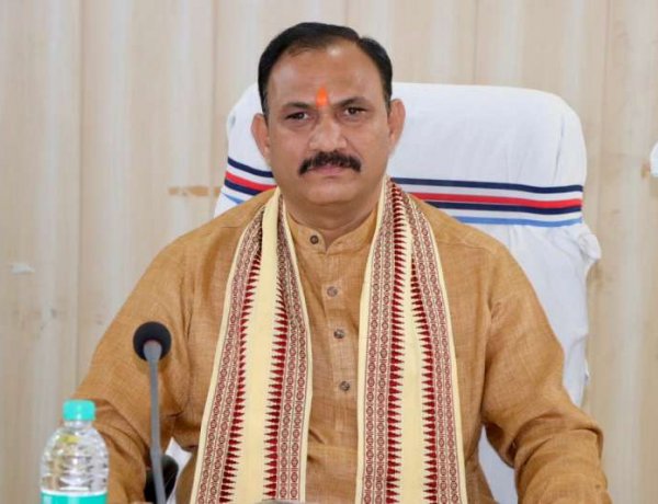 स्वास्थ्य मंत्री श्याम बिहारी जायसवाल के प्रयासों से मनेंद्रगढ़ के विकास के लिए 11 विकास कार्यों की मिली स्वीकृति…