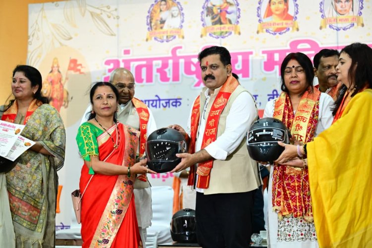 मैं भारत हूं” थीम पर भव्य बाइक-स्कूटी रैली, गोल्डन बुक ऑफ वर्ल्ड रिकॉर्ड में दर्ज