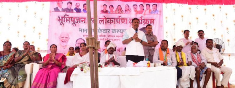 वन मंत्री श्री कश्यप ने ग्राम बेतबेड़ा में 83 लाख 50 हजार रुपये के 14 विकास कार्यों का किया भूमिपूजन