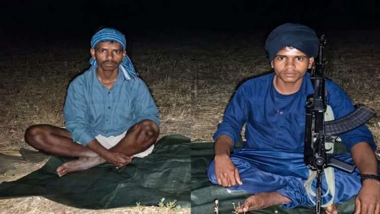 Breaking : 8-8 लाख के इनामी 2 नक्सलियों ने किया सरेंडर