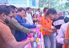 उद्योग मंत्री का शीतल शरबत वितरण केंद्र घंटाघर में प्रारंभ, राहगीरों को शरबत की वितरित 
