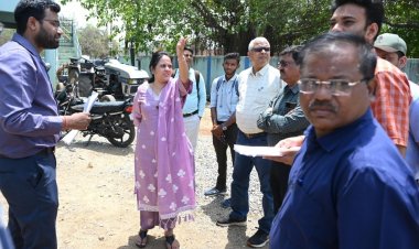 महापौर  मीनल चौबे ने जल कार्यों में लापरवाही पर सख्त रुख अपनाते हुए अधिकारियों एवं एजेंसी को कड़ी चेतावनी दी है