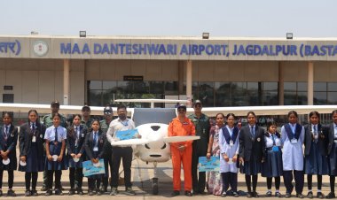 शिक्षा में नवाचार की पहल, विद्यार्थियों का कराया गया एयरपोर्ट भ्रमण