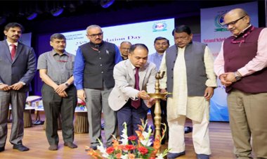 व्यक्तियों को रोजगार चाहने वाला बनने के बजाय रोजगार देने वाला बनाएं - केन्द्रीय मंत्री ओंराव