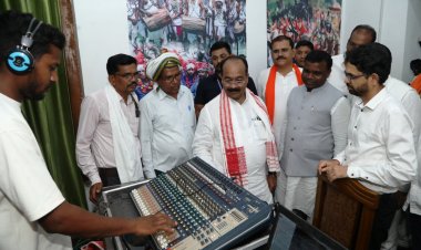 कांकेर विधायक  आशाराम नेताम ने अपने उद्बोधन में  कहा कि मुख्यमंत्री विष्णुदेव साय तथा उप मुख्यमंत्री और जिले के प्रभारी मंत्री श्री साव के नेतृत्व में कांकेर जिले को लगातार सौगातें मिल रही हैं।