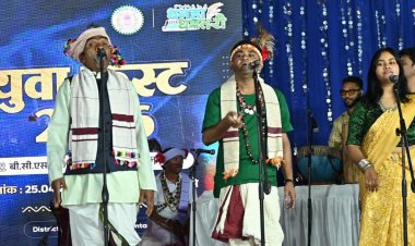 युवा फेस्ट-2026 का भव्य समापन: दायरा बैंड के सुरों पर थिरका धमतरी…