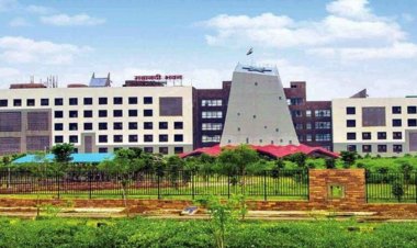 CG BIG : छत्तीसगढ़ में इन अधिकारियों और कर्मचारियों के ट्रांसफर पर रोक, आदेश जारी