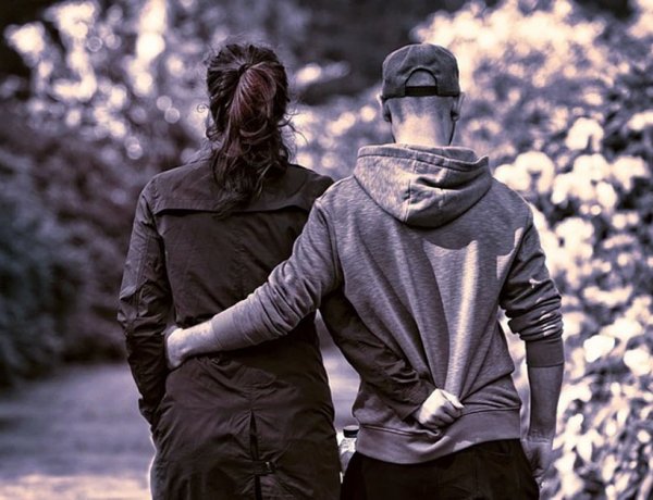 CG – गर्लफ्रेंड को खुश करने के चक्कर में युवक ने किया ऐसा काम, वजह जान पुलिस भी हो गई हैरान