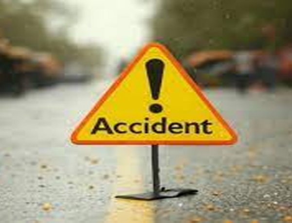 CG -मातम में बदली शादी की खुशियां : बारात से लौट रही बस हादसे हुई हादसे की शिकार, 19 घायल, 2 की हालत गंभीर