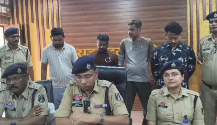 फार्महाउस बना था आईपीएल सट्टे का कंट्रोल रूम, पुलिस की रेड में 7 आरोपी गिरफ्तार