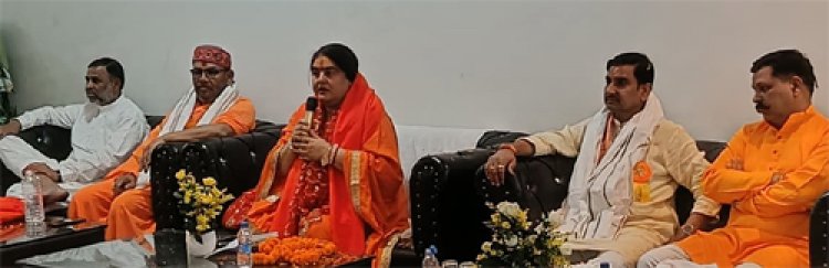 दिव्य संतों का सान्निध्य प्राप्त होना अत्यंत सौभाग्य की बात : तोखन