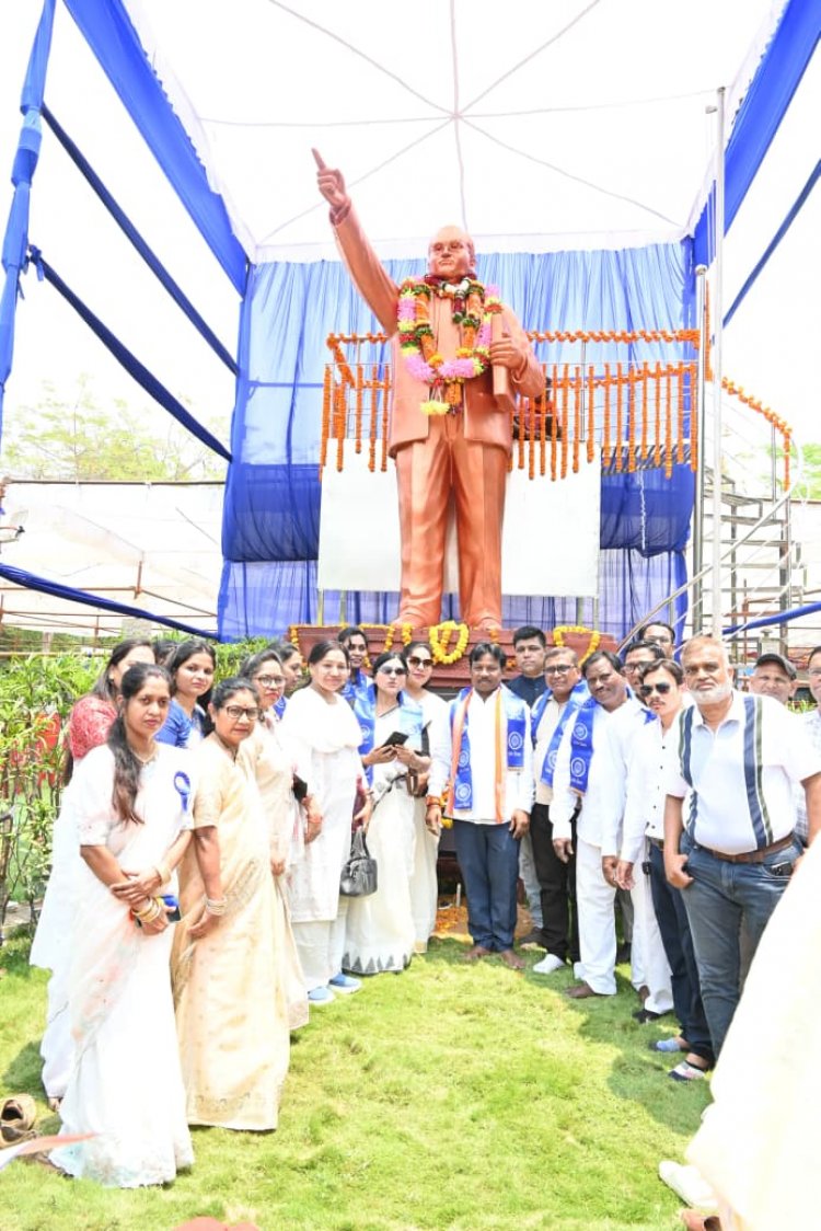 बस्तर सांसद महेश कश्यप ने बाबा साहेब अंबेडकर की 135वीं जयंती पर दी भावभीनी श्रद्धांजलि