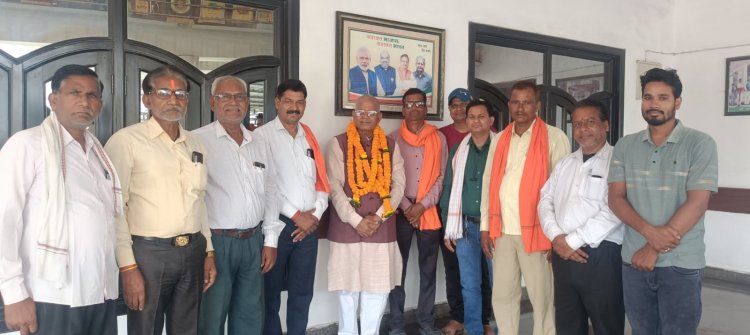 पूर्व विधानसभा अध्यक्ष धरमलाल कौशिक कि अनुशंसा पर ग्राम दगौरी के सेन समाज को मिला सौगात