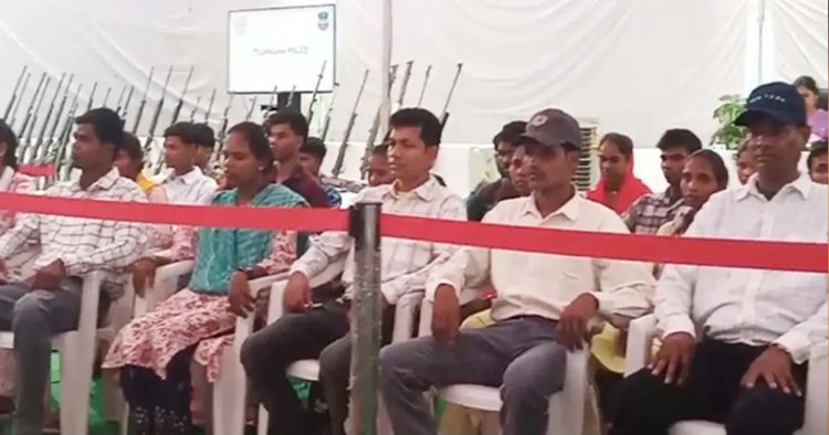 दक्षिण बस्तर के 47 नक्सलियों ने तेलंगाना पुलिस के समक्ष किया आत्मसमर्पण