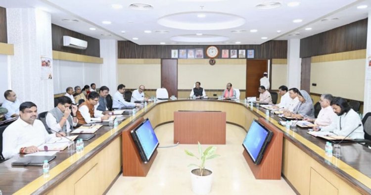 CG CABINET MEETING : साय कैबिनेट की बैठक शुरू, कई बड़े मुद्दों पर हो रही चर्चा